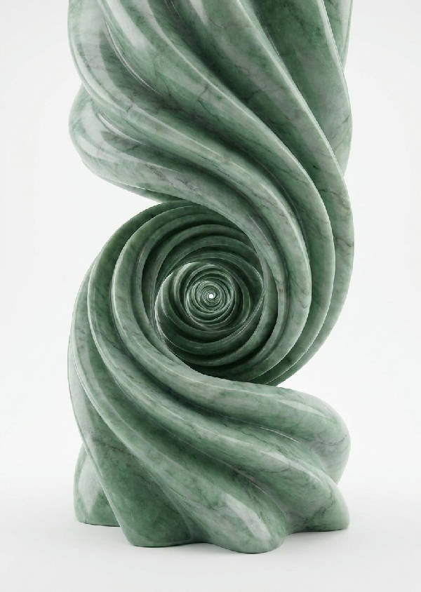 Abstrakt fraktalkonst föreställande en organisk, flödande spiral i jadegrön marmor med grå ådring, på vit bakgrund.