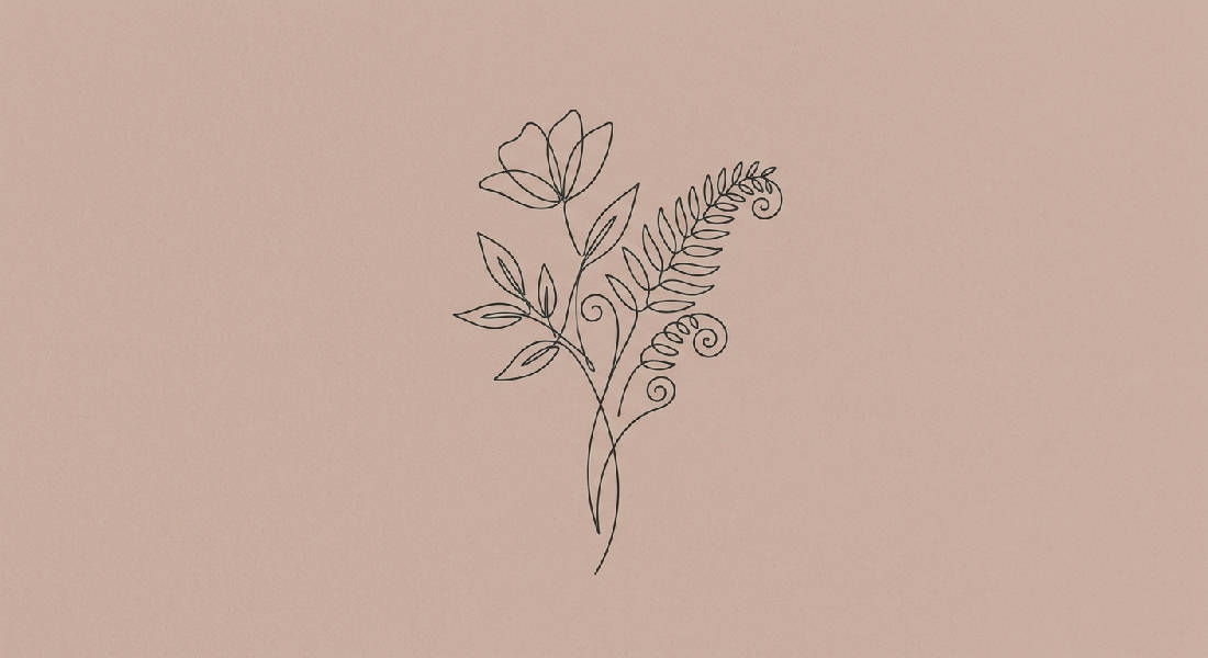 Minimalistisk illustration av en skandinavisk vildblomma och ormbunkskvist med fina linjer i svart bläck på en mjuk, lera-rosa bakgrund.
