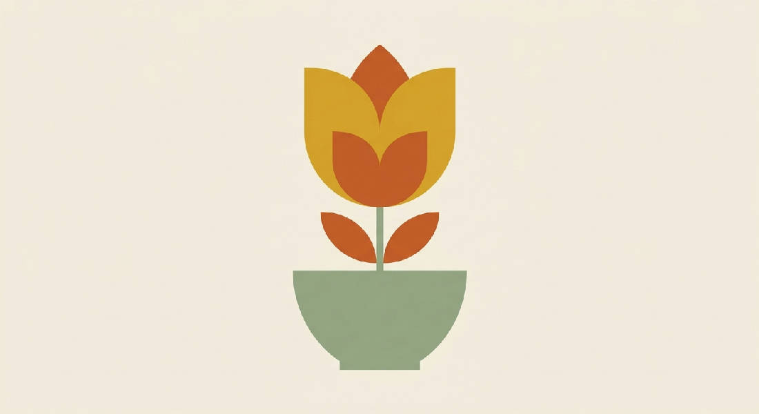 Enkel geometrisk retroblomma i minimalistisk stil i en böjd vas, platt vektorgrafik konst med senapsgul, bränd orange, salviagrön och varm off-white bakgrund.